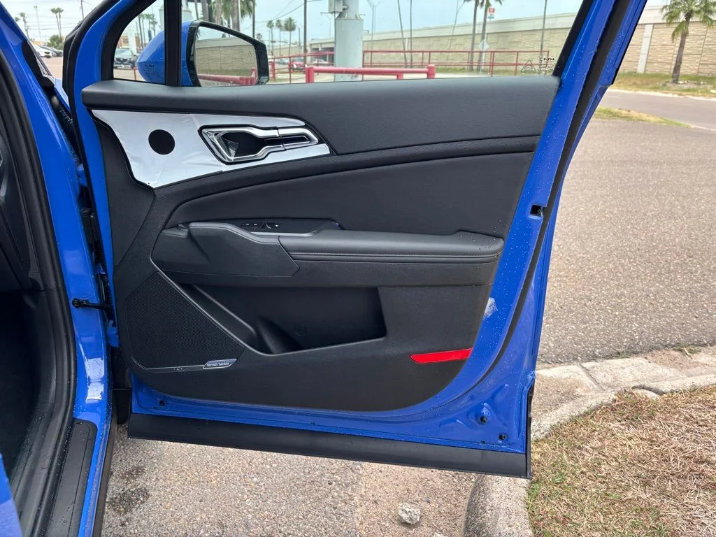 2026 Kia Sportage SX - Photo 22