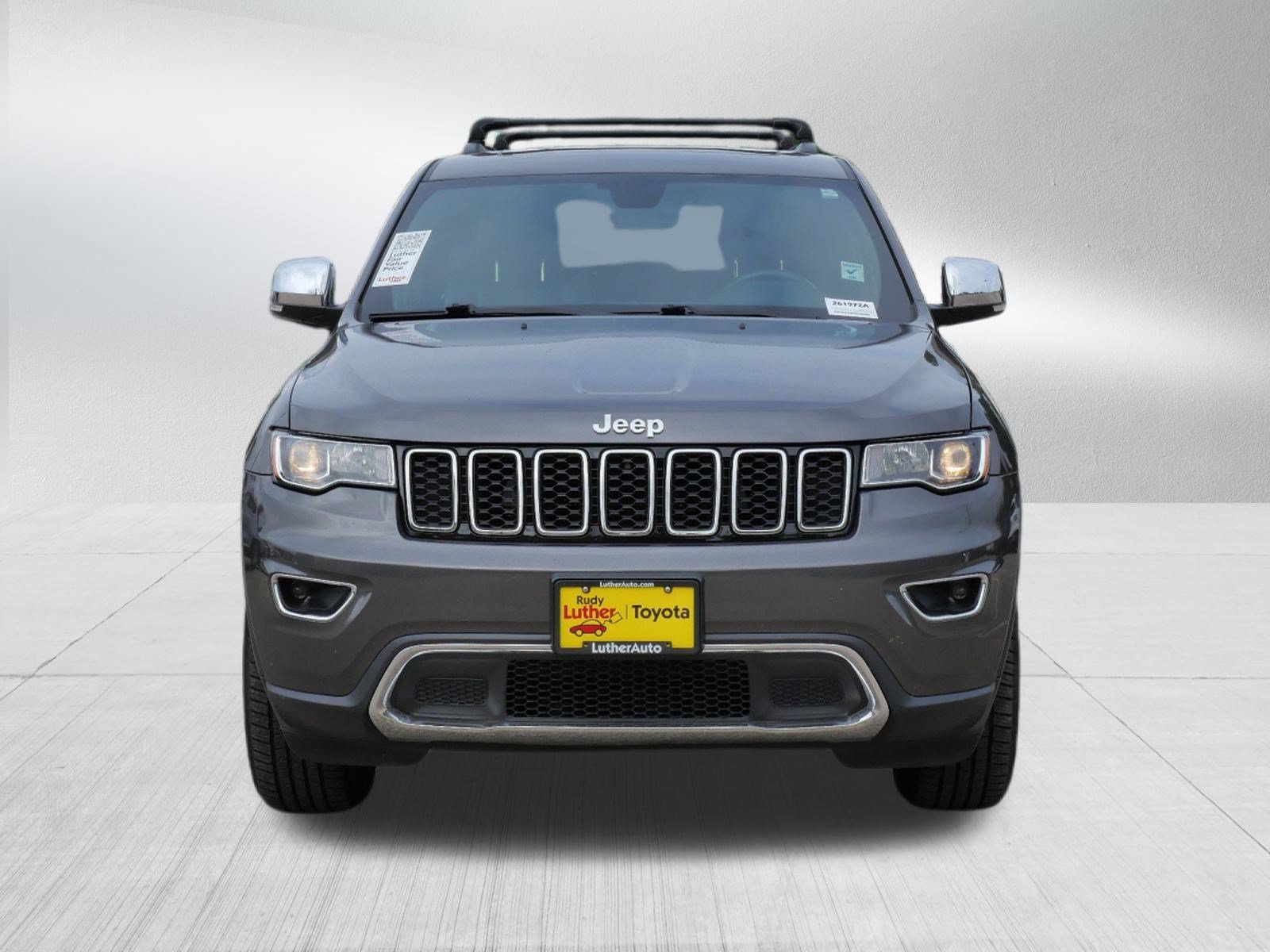 Used 2017 Jeep Grand Cherokee Limited with VIN 1C4RJFBG6HC842191 for sale in Golden Valley, Minnesota