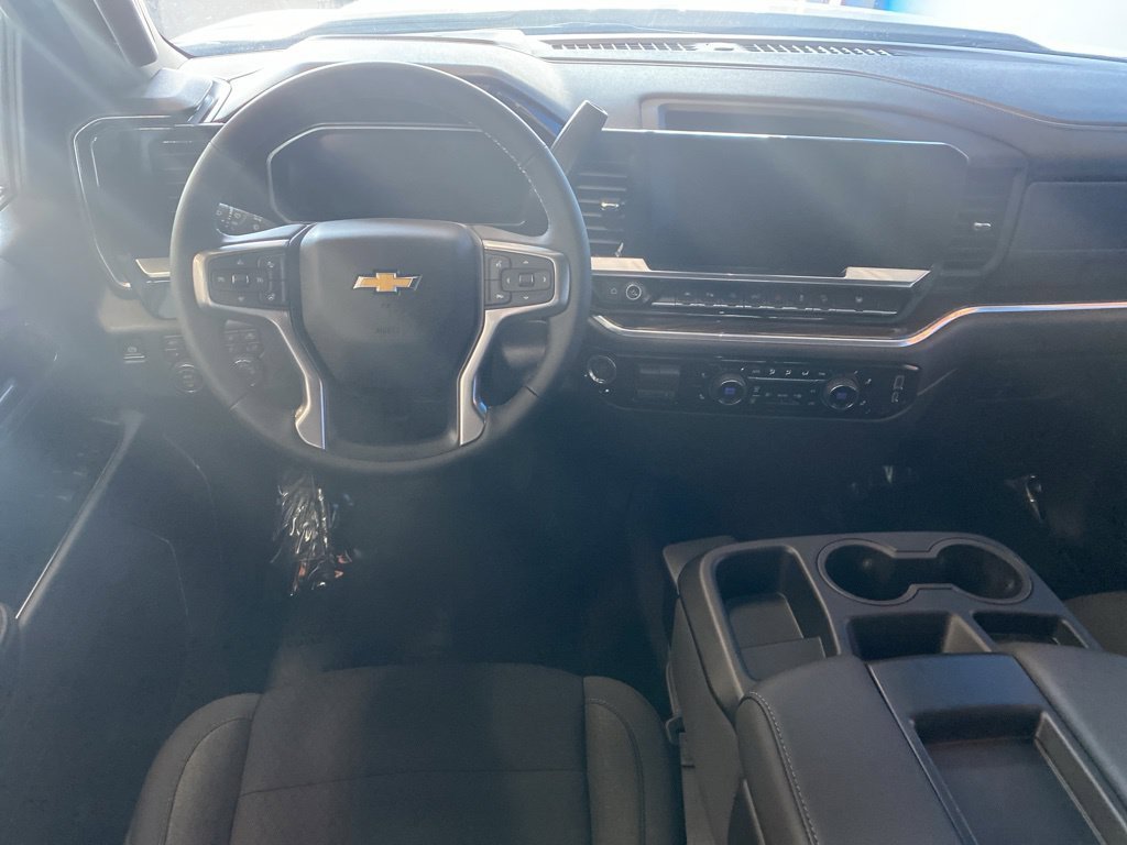 2026 Chevrolet Silverado 1500 LT - Photo 6