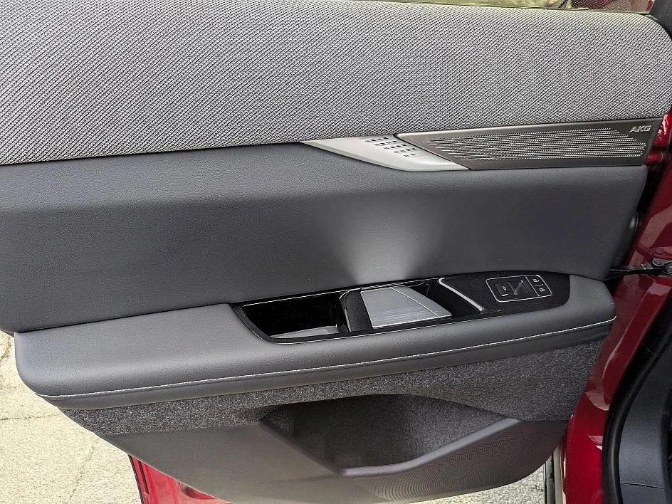 2025 Cadillac OPTIQ Luxury 2 - Photo 22