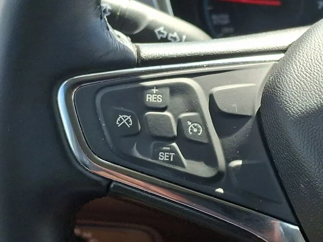Used 2018 Silver Chevrolet LT image 20