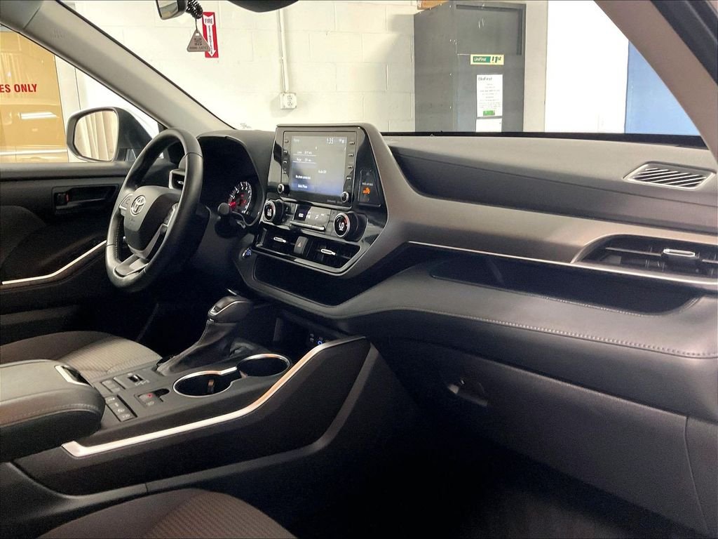 Used 2022 Beige Toyota LE image 14