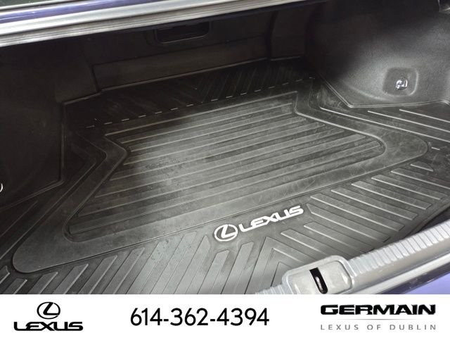 Used 2022  Lexus 250 image 21