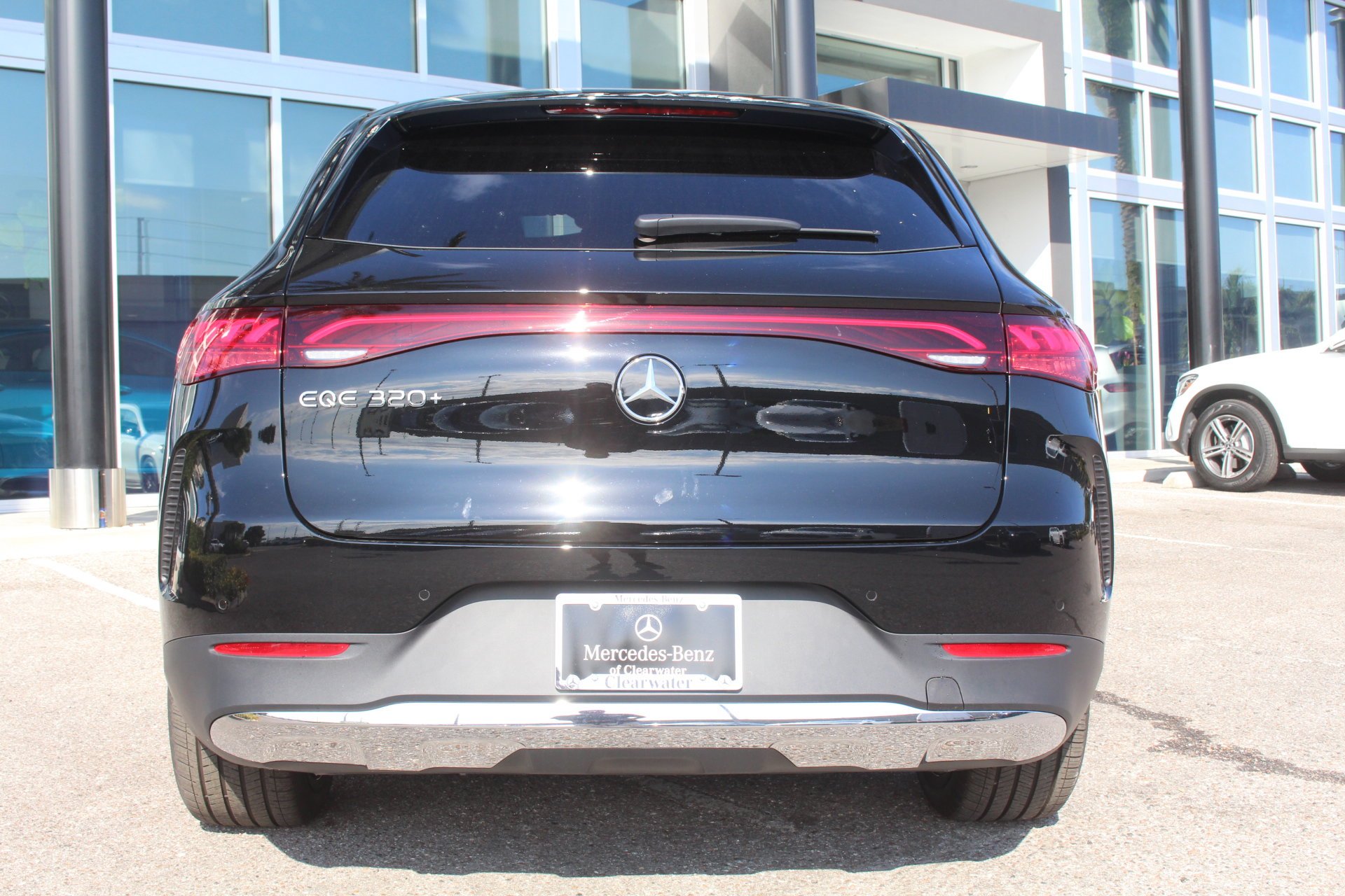 New 2026 Black Mercedes-Benz EQE 320+ image 5