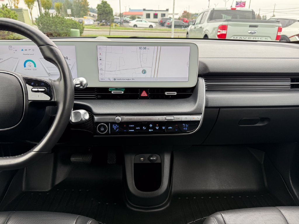 Used 2023 Black Hyundai Limited image 25