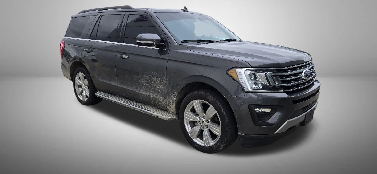 Used 2021 Gray Ford XLT image 2