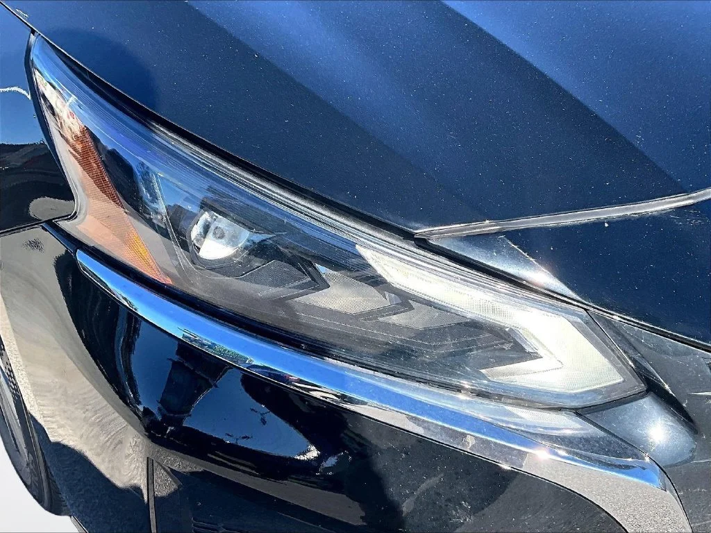 Used 2024 Black Nissan 2.5 SV image 30