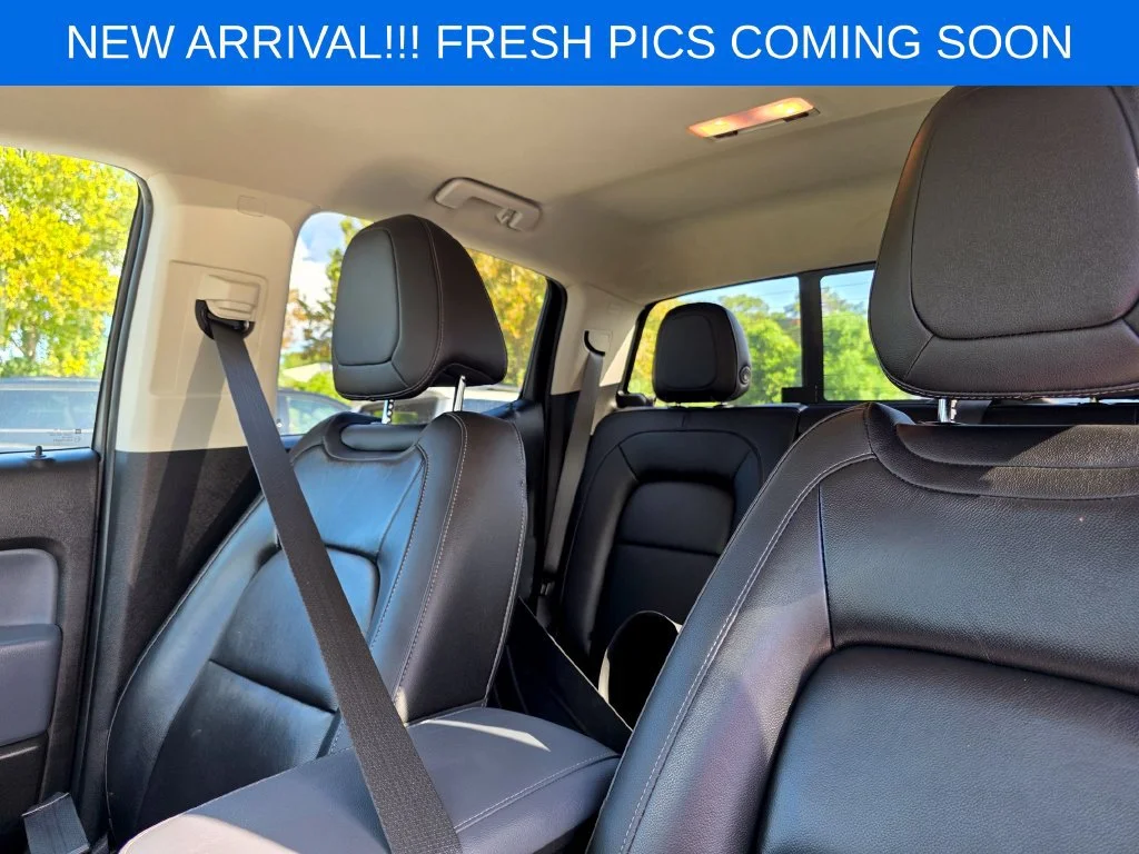 Used 2018 SUMMIT WHITE Chevrolet 4WD Z71 image 8