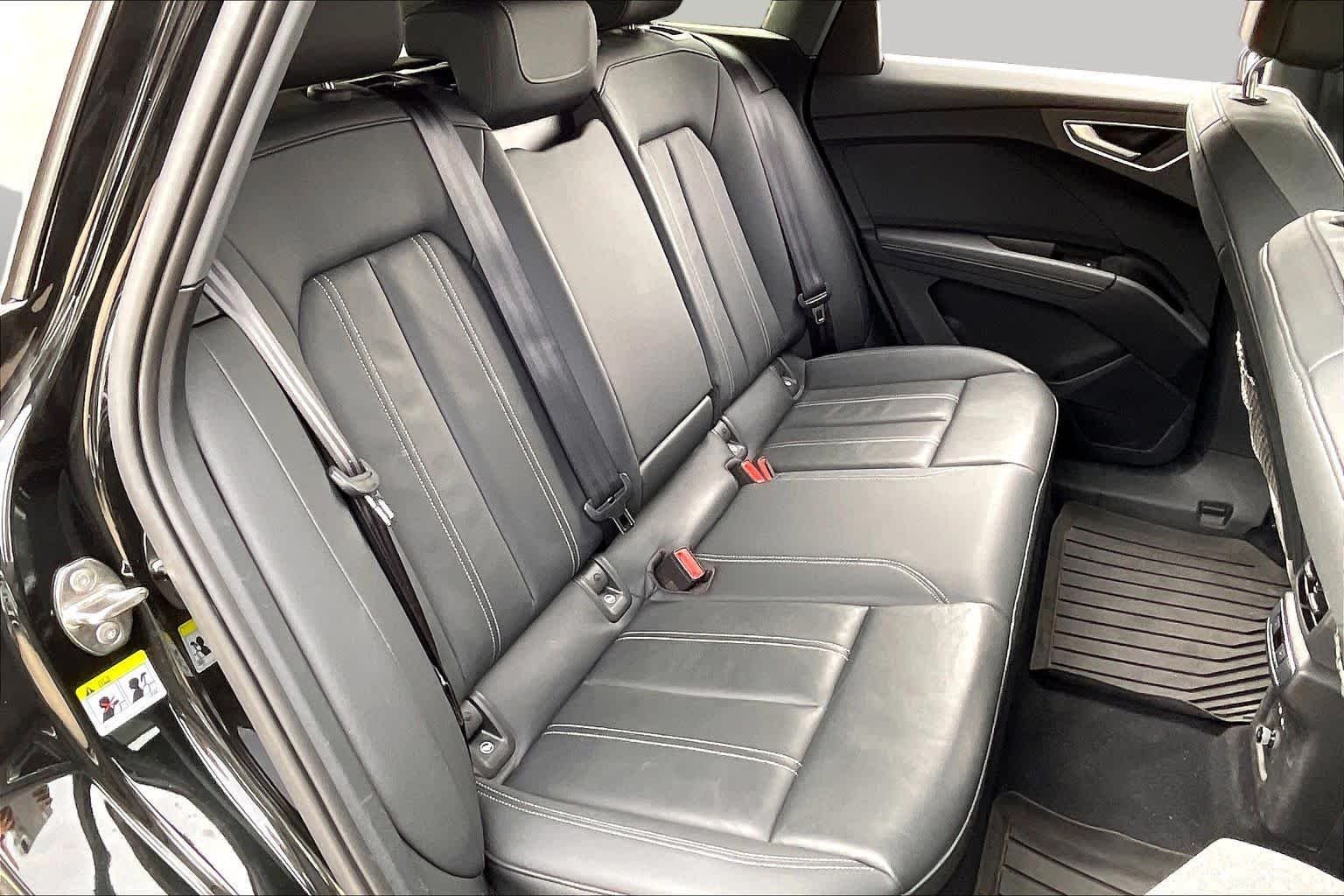 Used 2023 Mythos Black Metallic Audi Premium Plus image 19