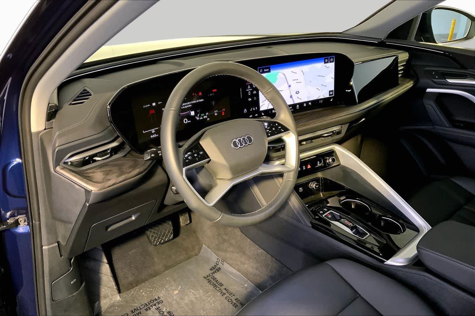 Used 2025 Navarra Blue Metallic Audi Premium image 18