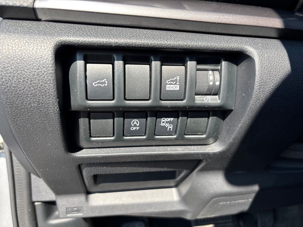 Used 2019 Silver Subaru Premium image 13