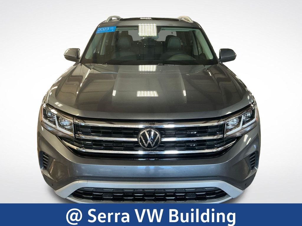 Used 2023 Gray Volkswagen SEL image 9