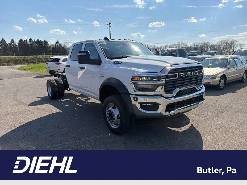 2026 RAM 5500 Tradesman 4X4 Crew Cab DRW 197" WB's photo