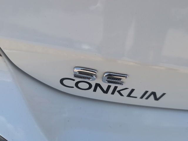 Used 2024 White Volkswagen 1.5T SE image 18