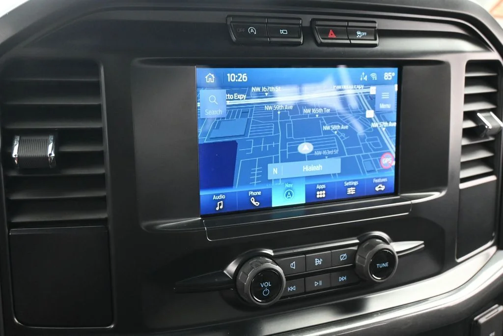 Used 2023 Oxford White Ford XL image 18