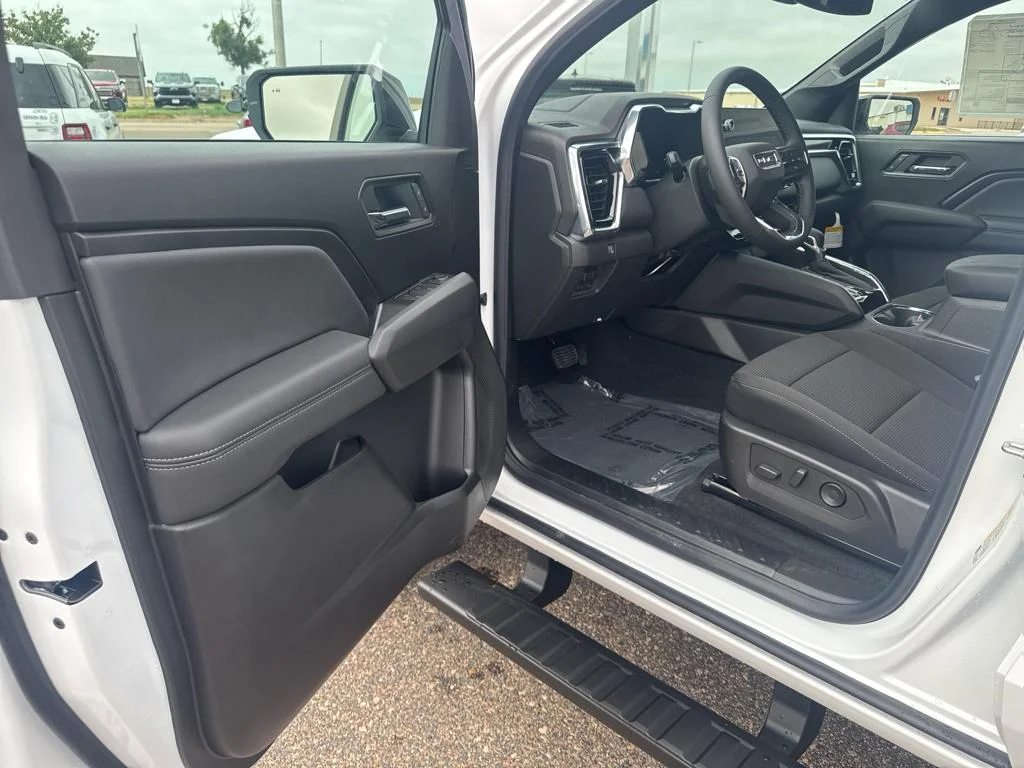 2025 GMC Canyon Elevation - Photo 11