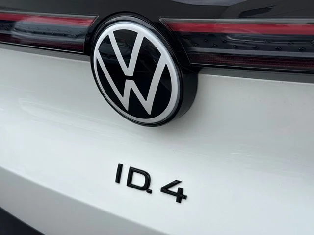 New 2026 Opal White Pearl Volkswagen Pro S image 10