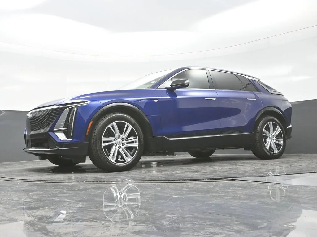 Used 2024 Blue Cadillac Tech image 17