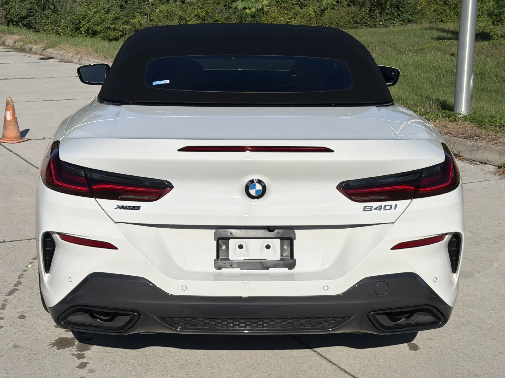 Used 2026 Alpine White BMW 840i image 5