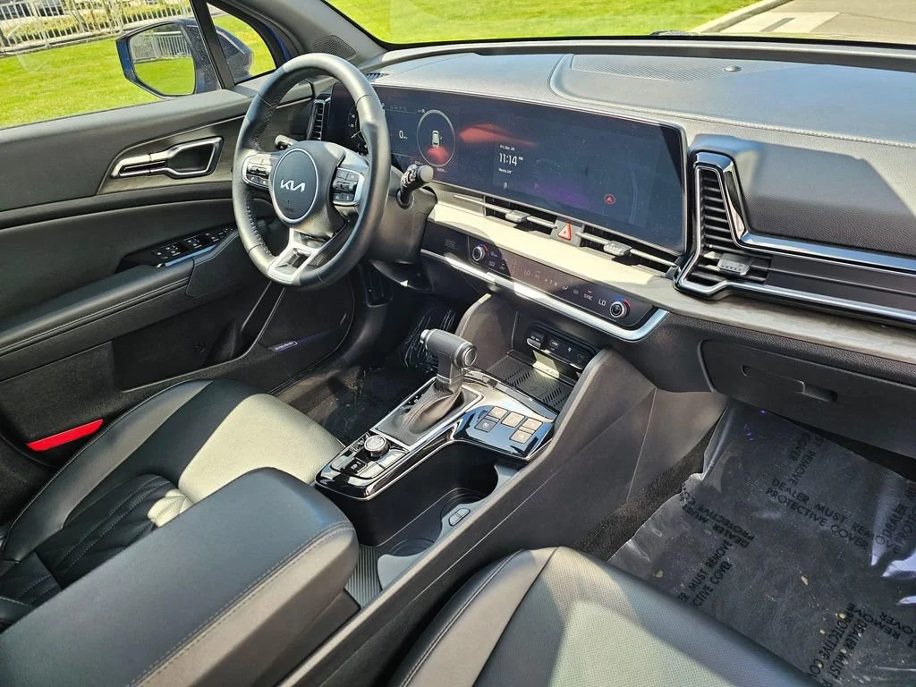 Used 2024  Kia X-Pro Prestige image 10
