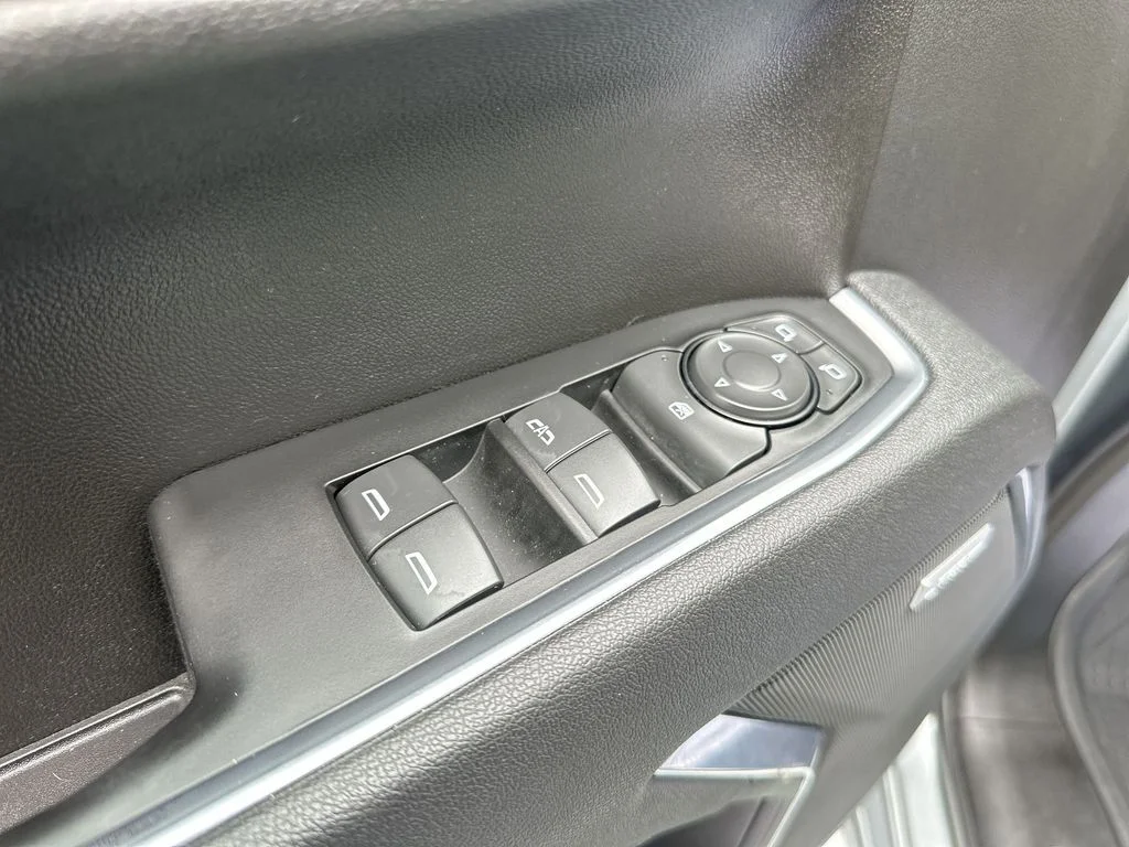 Used 2025 Gray Chevrolet RST image 13