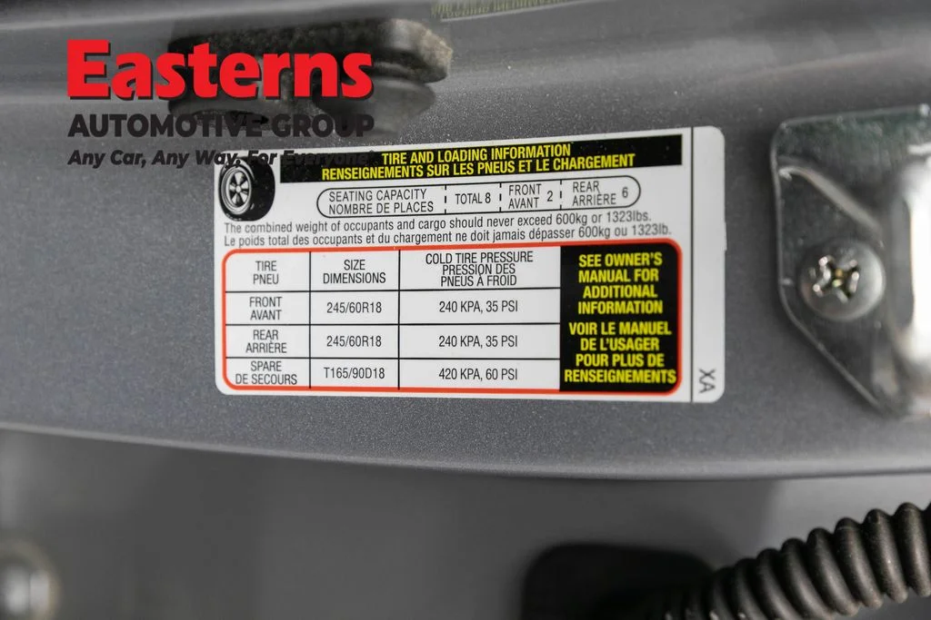 Used 2022 Silver Subaru Base image 32