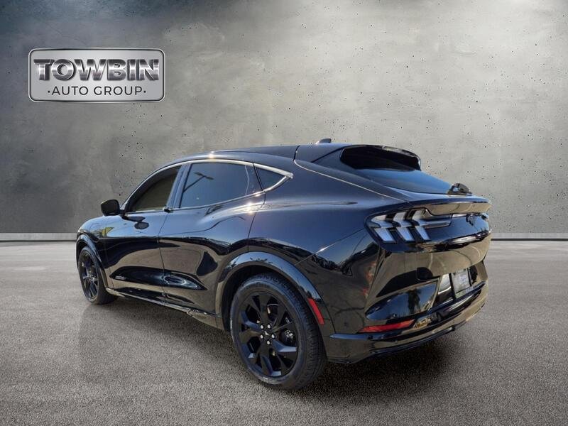 Used 2023 Shadow Black FORD PREMIUM AWD image 6