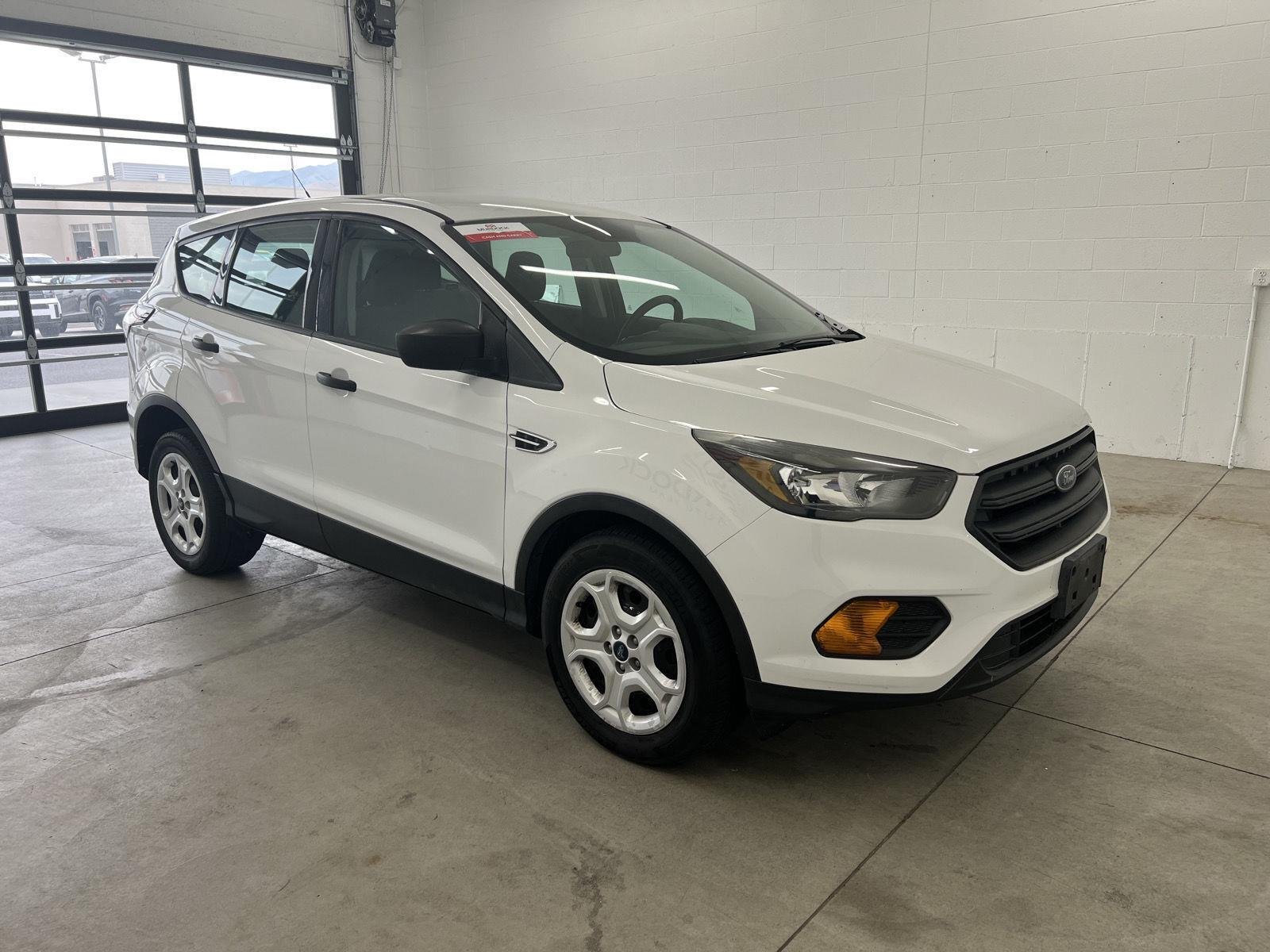 2018 Ford Escape S - Photo 5