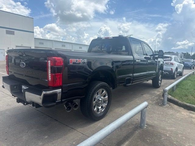 Used 2025 Agate Black Metallic Ford Lariat image 6