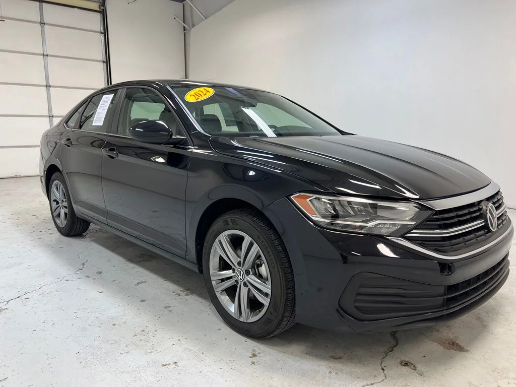 2024 Volkswagen Jetta SE - Photo 8