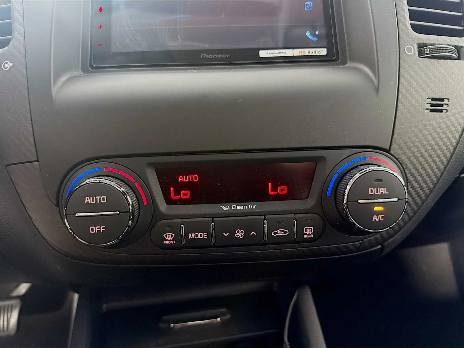 Used 2015 Aurora Black Kia EX image 13
