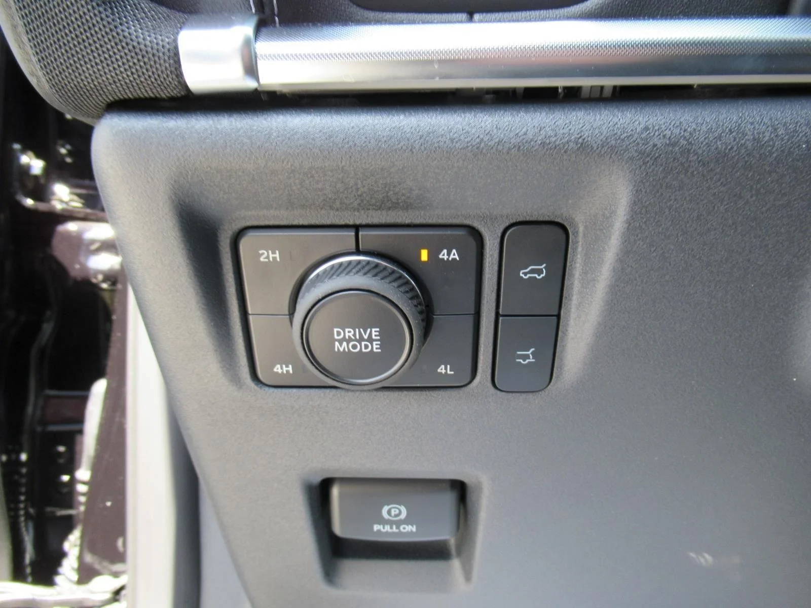 New 2026 Agate Black Metallic Ford Platinum® image 20