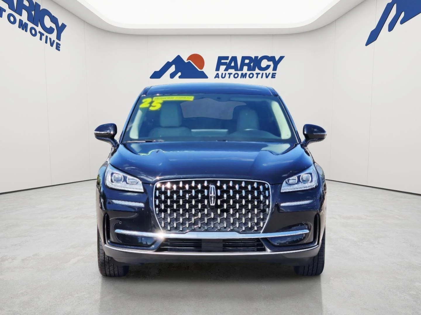 Used 2025 Infinite Black Metallic Clearcoat Lincoln Reserve image 7