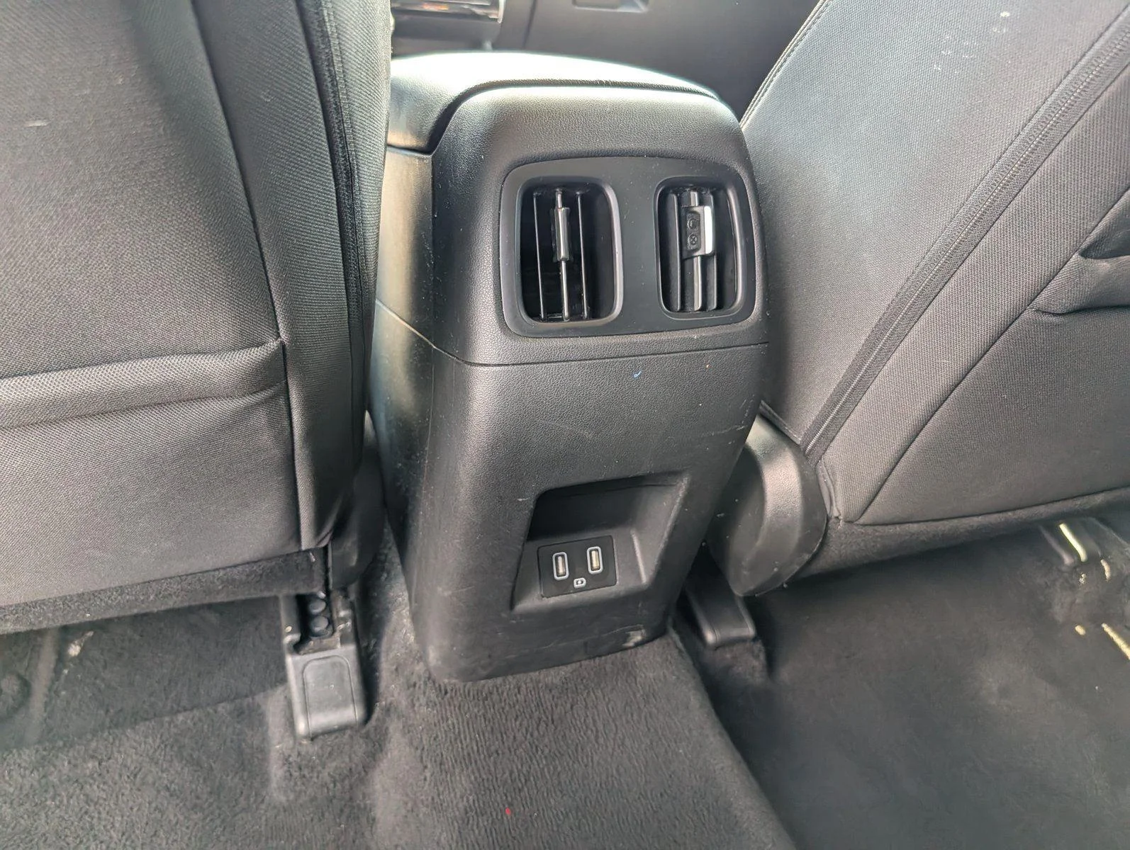 Used 2024 White Pearl Hyundai SEL image 32