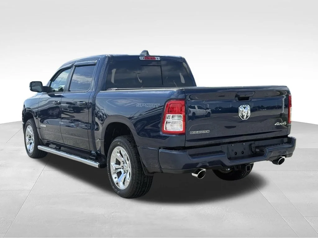 Used 2022 Blue Ram Big Horn/Lone Star image 3