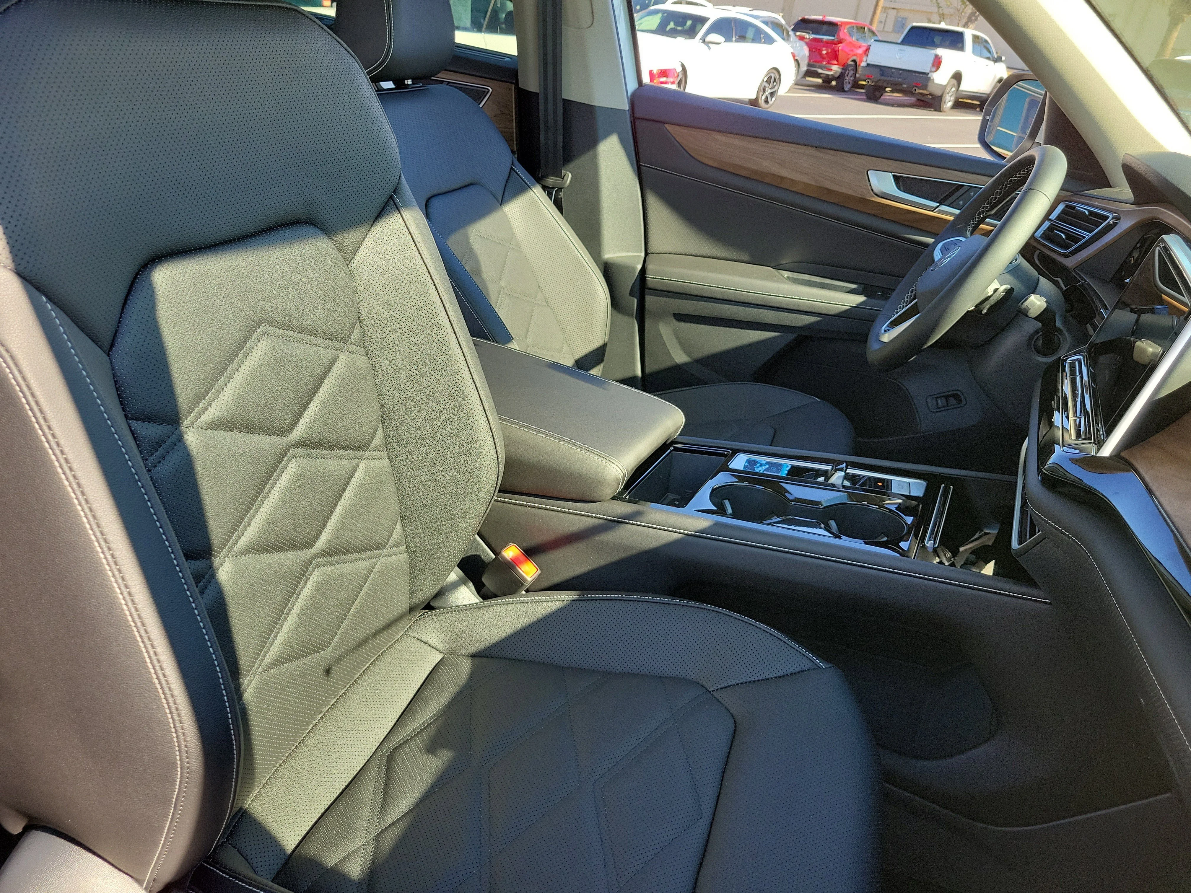 2026 Volkswagen Atlas SE w/Tech - Photo 6