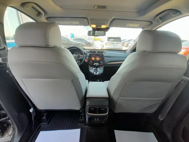 Used 2018  Honda Touring image 45