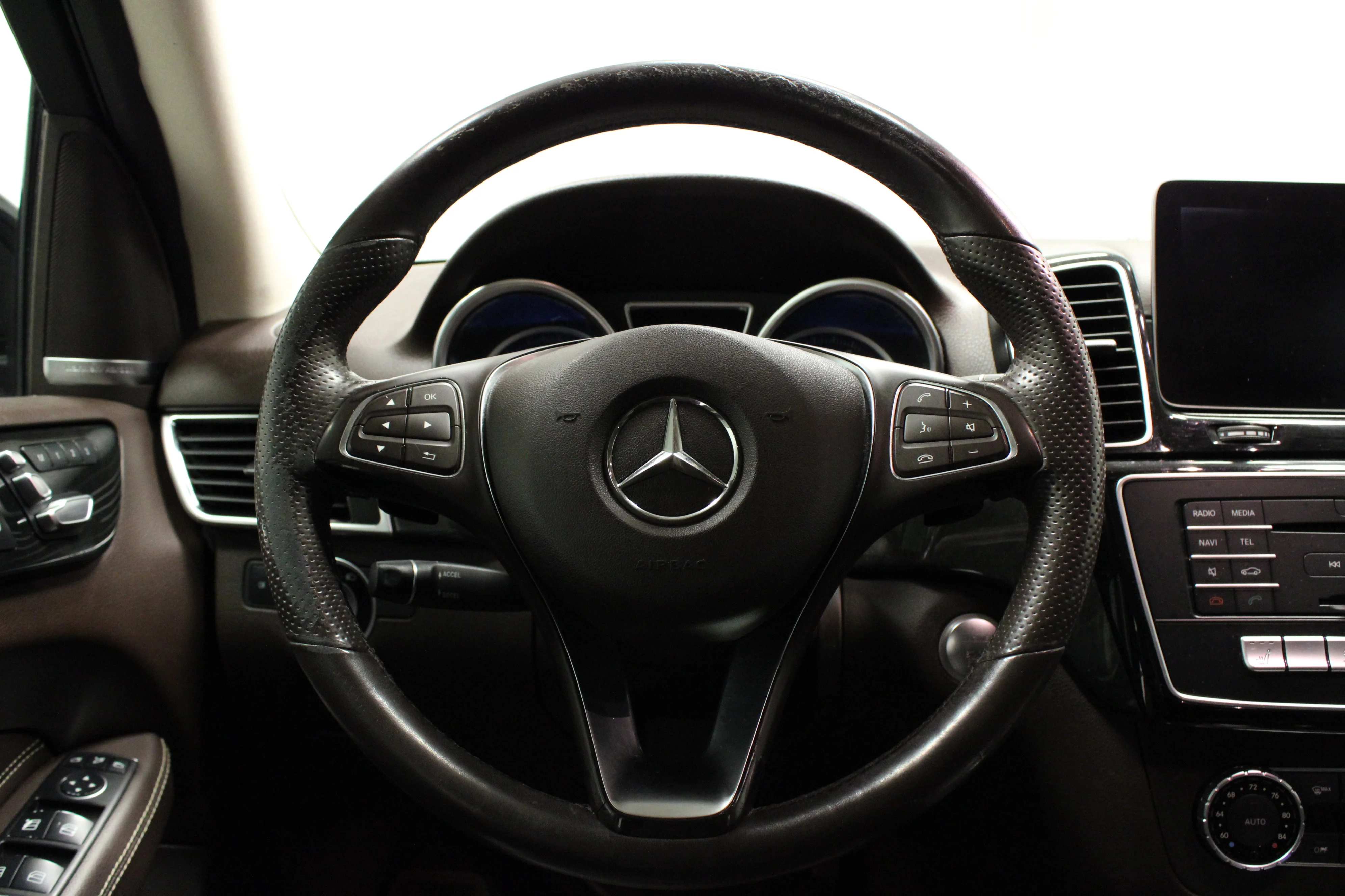 Used 2017 Black Mercedes-Benz GLE 350 image 20