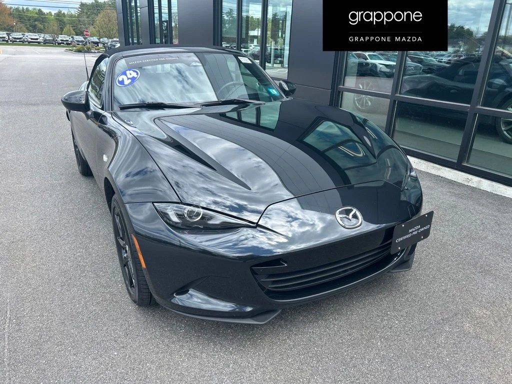 2024 Mazda MX-5 Miata Sport's photo