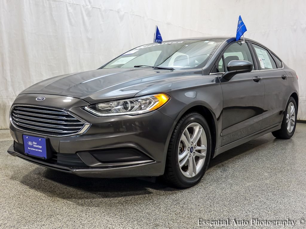 Certified 2018 Ford Fusion SE with VIN 3FA6P0HD8JR255550 for sale in Downers Grove, IL