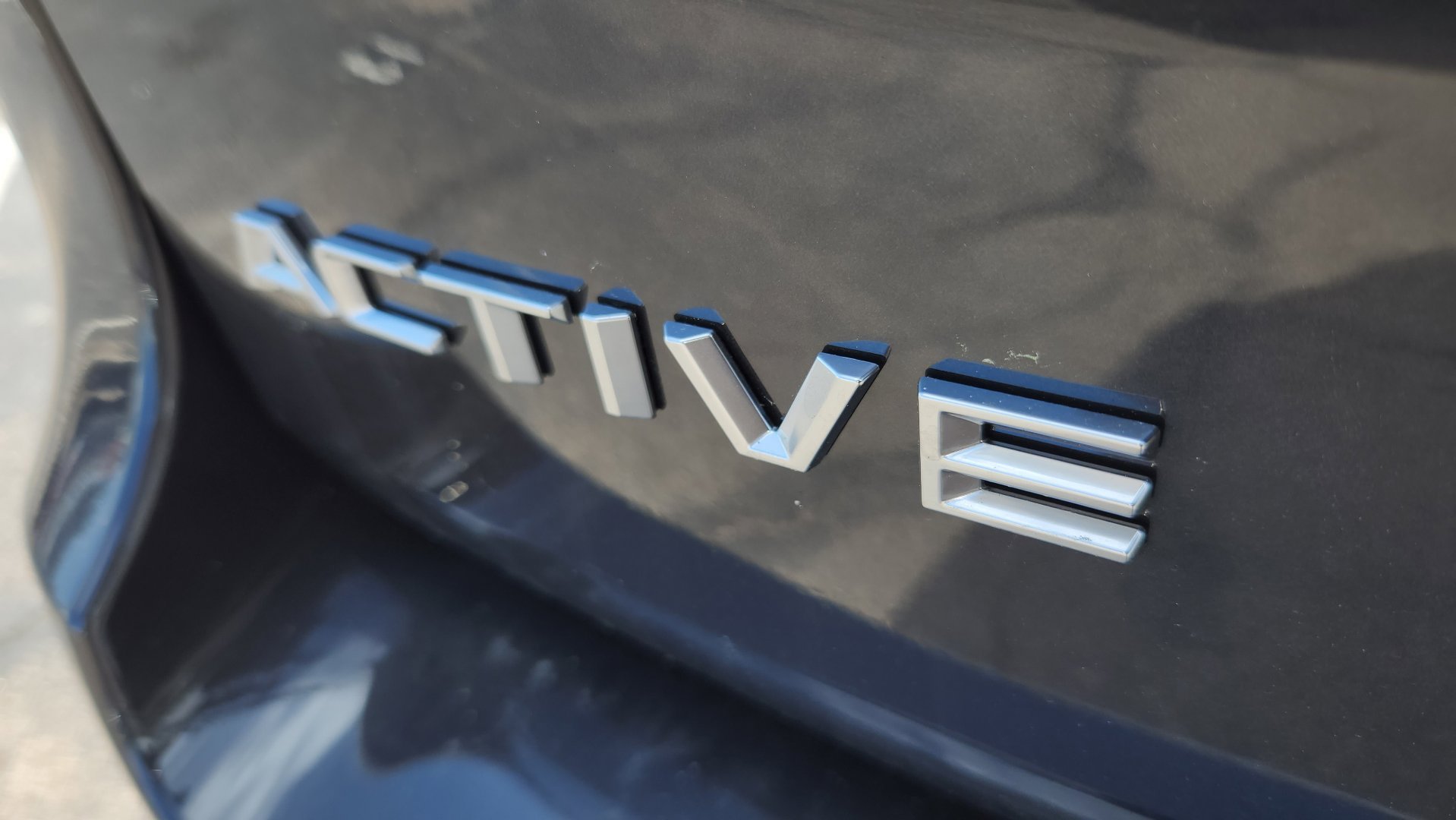 New 2026 Dark Matter Gray Metallic Ford Active image 21