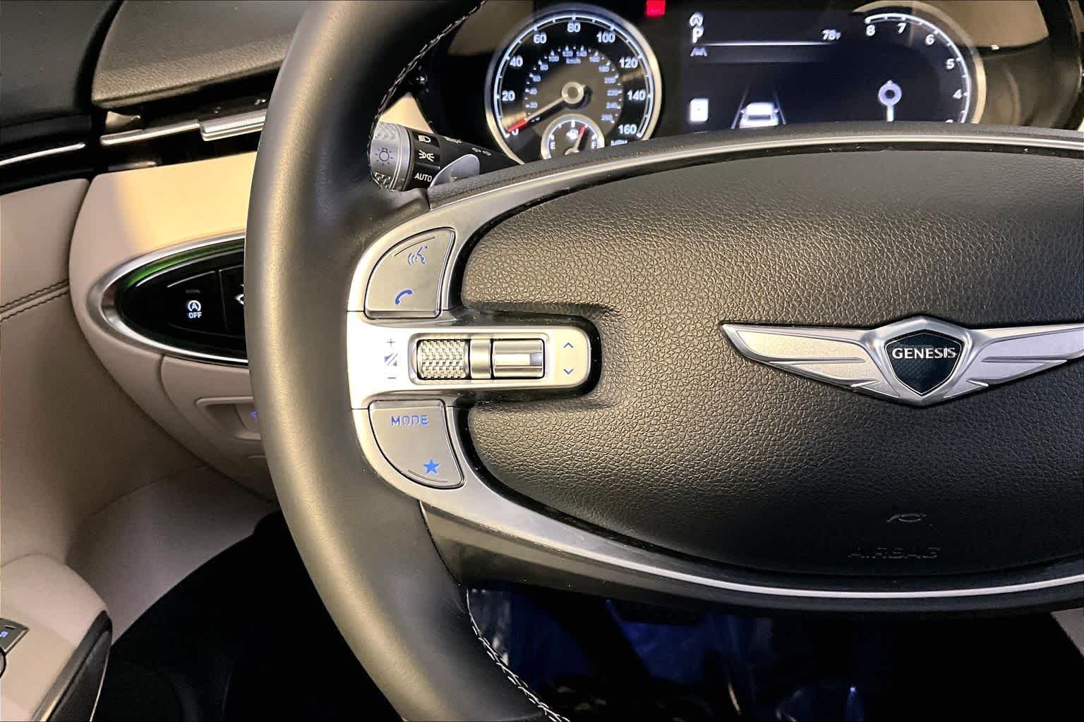 Used 2025 Capri Blue Genesis 2.5T image 24