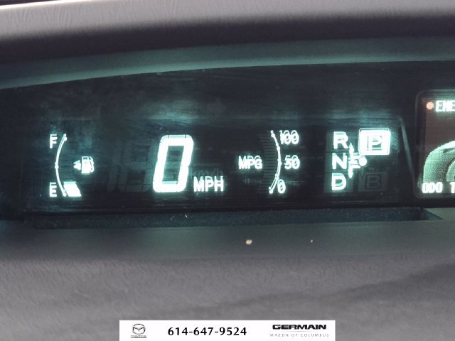 Used 2012 White Toyota Three image 27