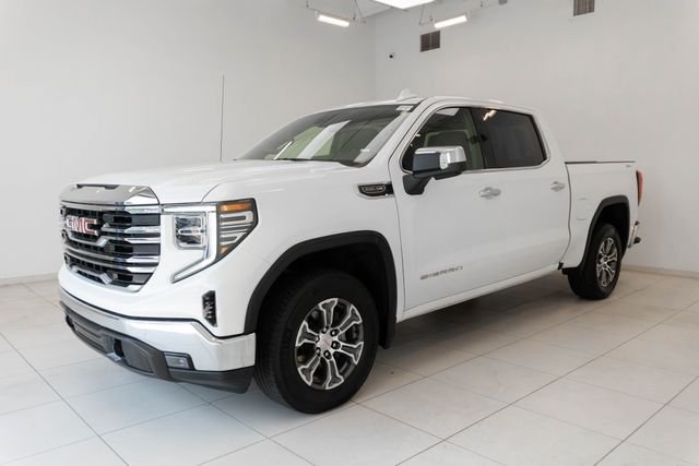 Used 2026 White GMC SLT image 26