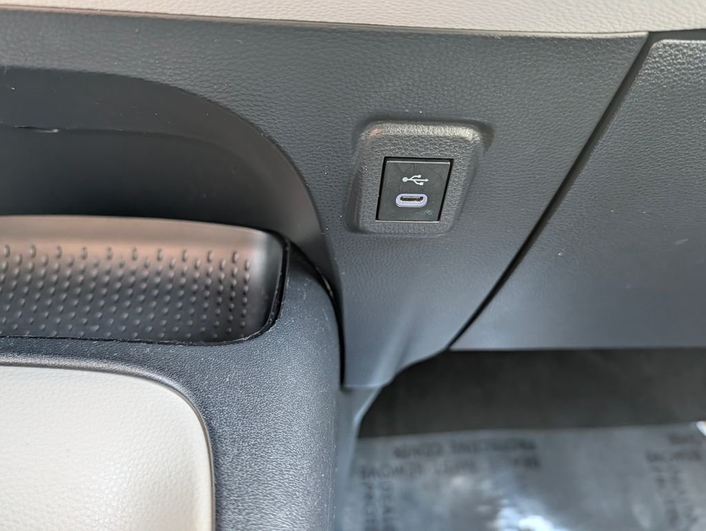 2023 Toyota Corolla LE - Photo 24
