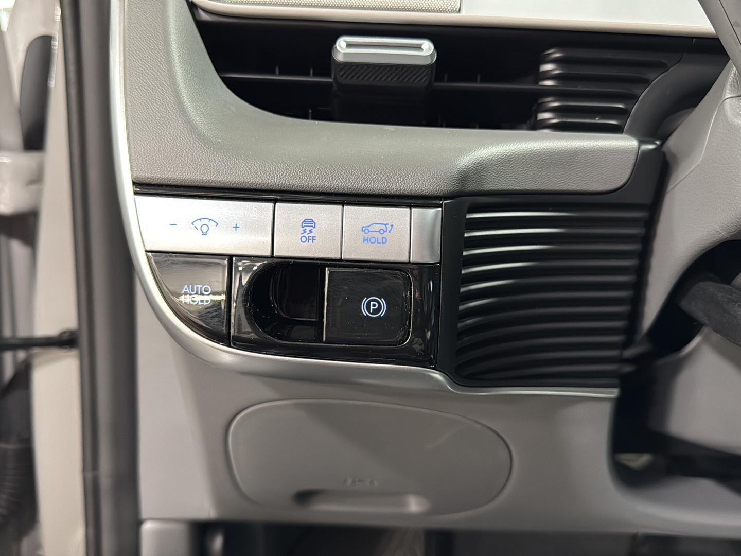 Certified Used 2024 Cyber Gray Hyundai SEL image 29