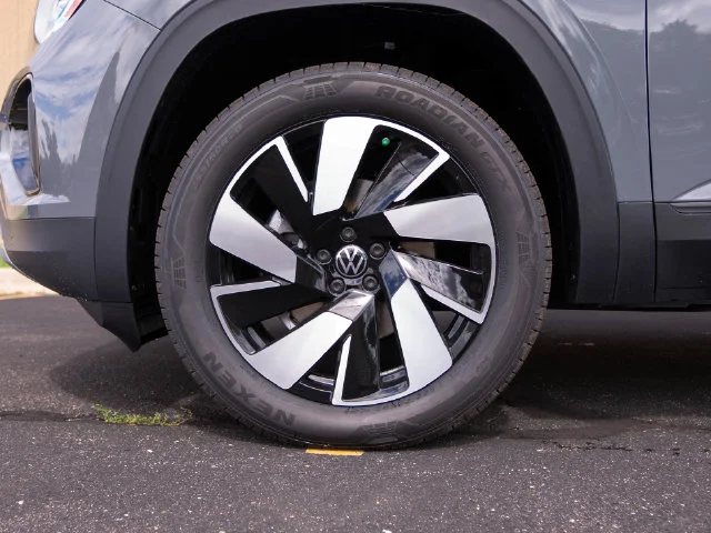 New 2026 Gray Volkswagen SE w/Technology image 11