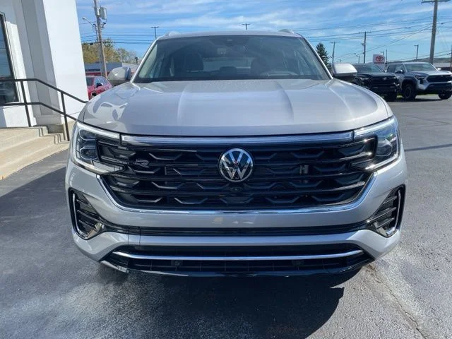 2026 Volkswagen Atlas Cross Sport SEL Premium R-LINE - Photo 14