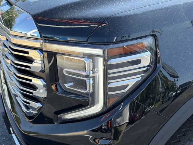 Used 2023 Onyx Black GMC Denali image 9