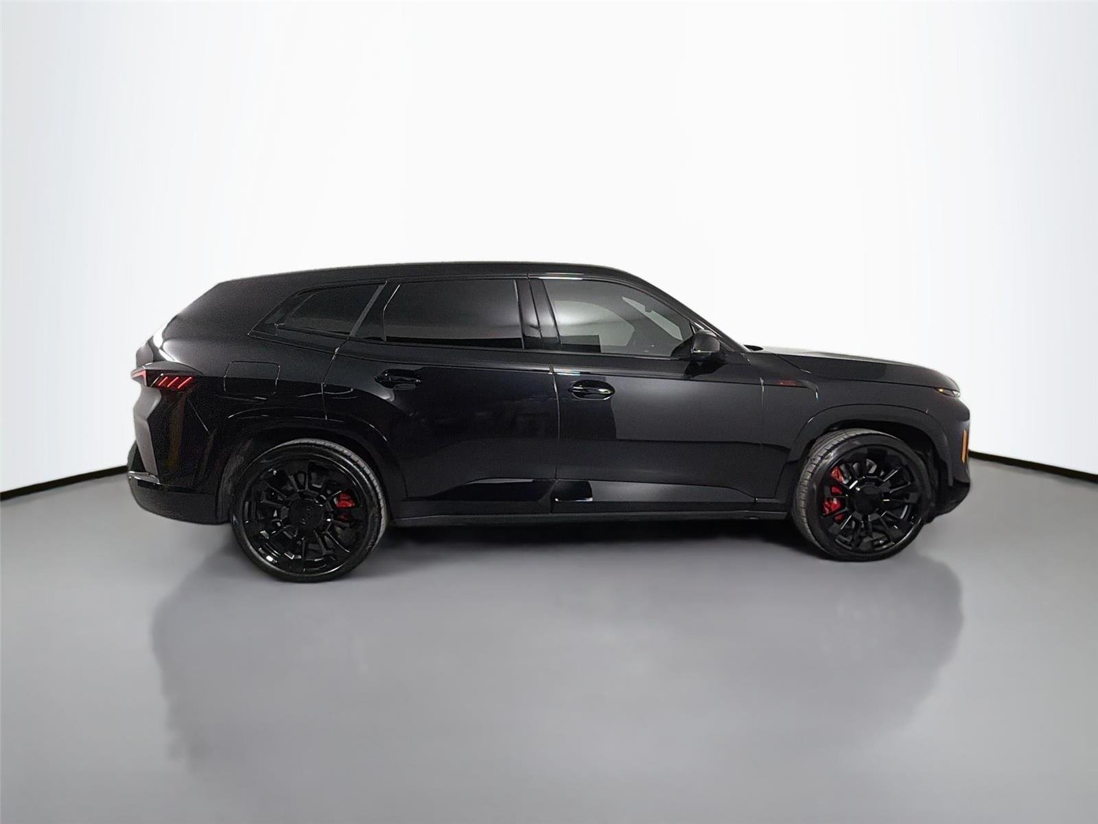 New 2026 Black Sapphire Metallic BMW Label image 4